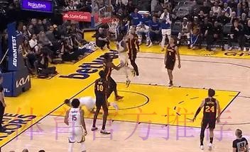 库里送出精彩口袋传球格林上篮命中，勇士次节领先老鹰8分